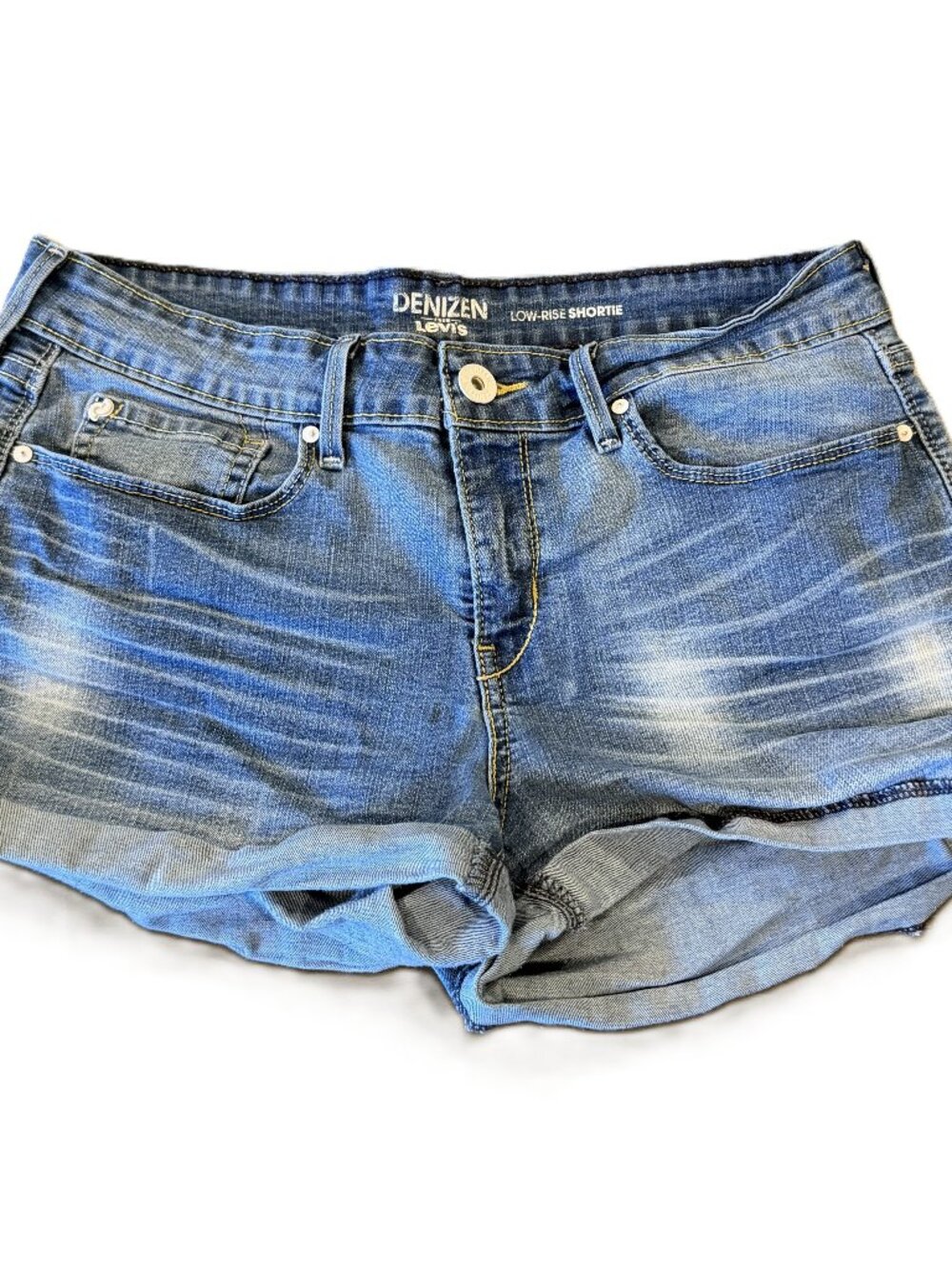 Denizen Women's Low Rise Shortie Denim Shorts Medium Wash Size 15 32